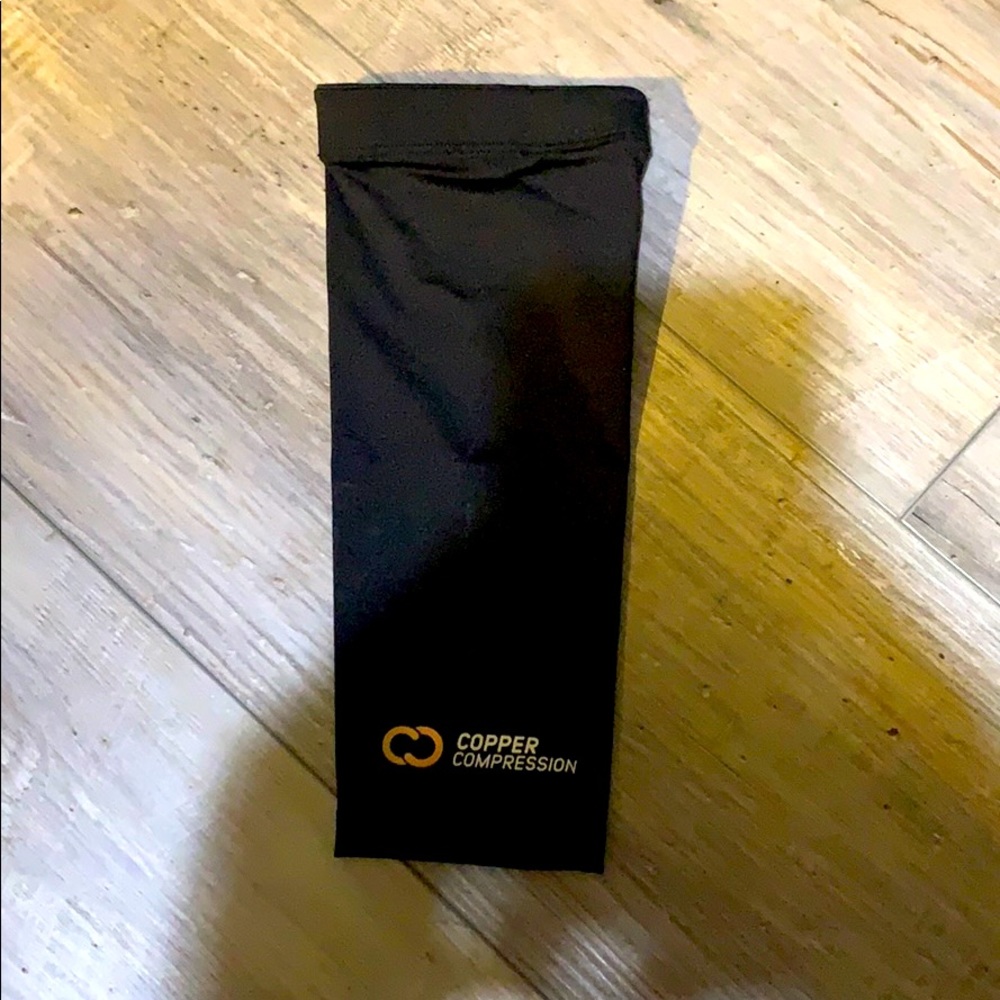 Compressed elbow sleeve